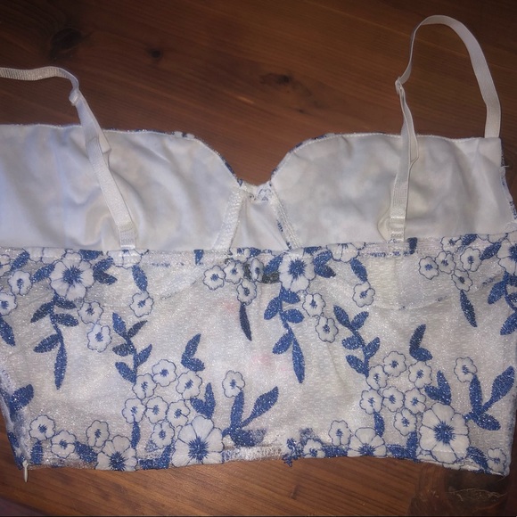 Shein Crop top - Picture 3 of 4